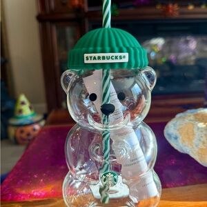 Starbucks 2025 Bearista Bear Cup